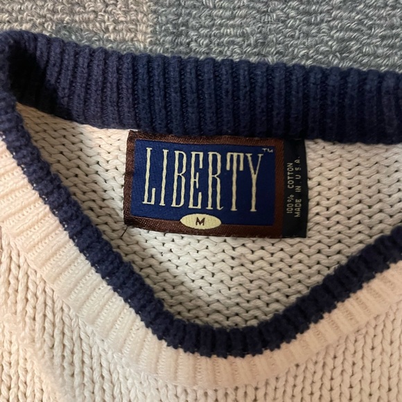 Vintage American Flag Knit Sweater - Picture 4 of 6